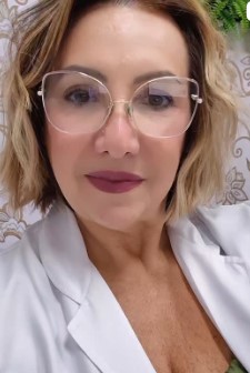 Profa. Dra. Carla Zanin